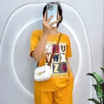 Đồ bộ quần đùi áo tay ngắn cổ tròn in hình