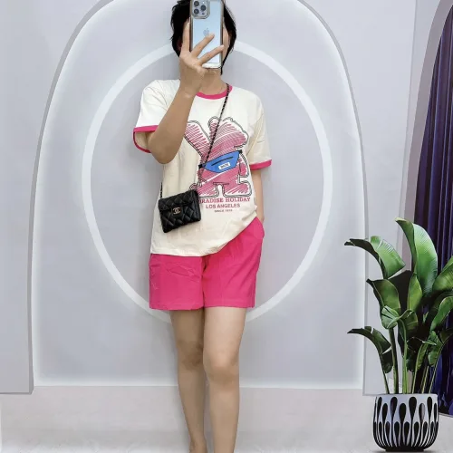 Đồ bộ quần đùi áo tay ngắn cổ tròn in hình