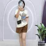 Đồ bộ quần đùi áo tay ngắn cổ tròn in hình