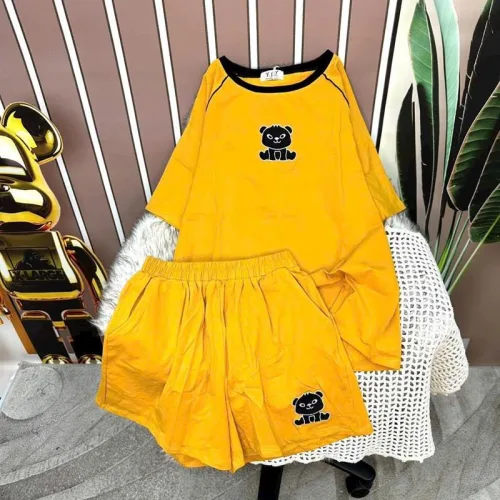 Đồ bộ quần đùi áo tay ngắn cổ tròn in hình