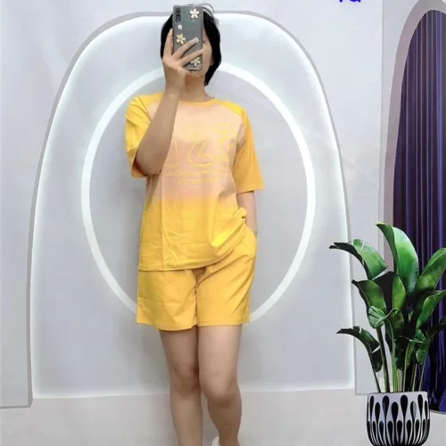 Đồ bộ quần đùi áo tay ngắn cổ tròn in số