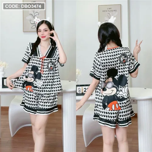 Đồ bộ quần đùi áo tay ngắn cổ v hoạ tiết