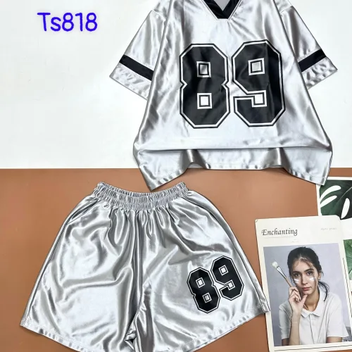 đồ bộ quần đùi áo tay ngắn cổ v in số 89