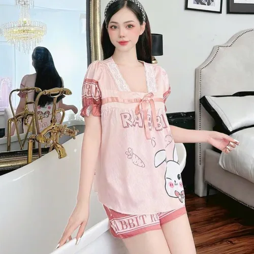 Đồ bộ quần đùi áo tay ngắn cổ vuông hoạ tiết
