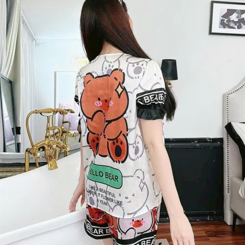 Đồ bộ quần đùi áo tay ngắn cổ vuông hoạ tiết