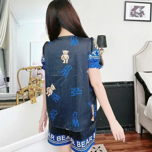 Đồ bộ quần đùi áo tay ngắn cổ vuông hoạ tiết