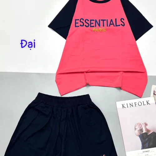 đồ bộ quần đùi áo tay ngắn ESSENTIALS
