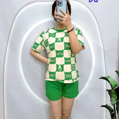 Đồ bộ quần đùi áo tay ngắn hình ô vuông