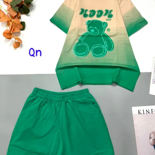 đồ bộ quần đùi áo tay ngắn in