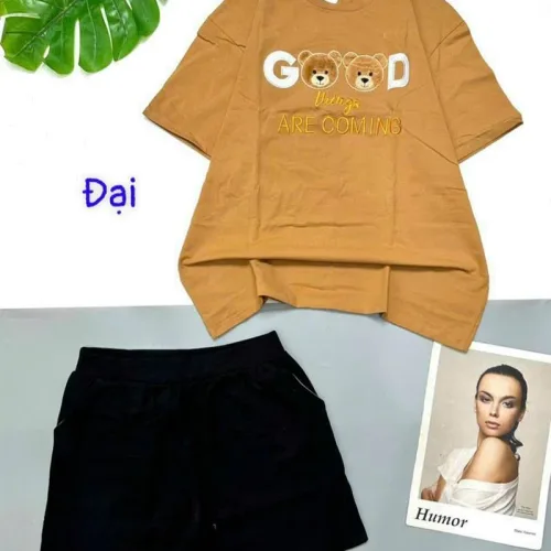 Đồ bộ quần đùi áo tay ngắn in chữ
