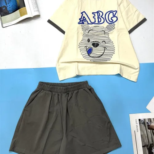 Đồ bộ quần đùi áo tay ngắn in chữ ABG