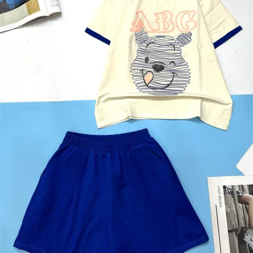 Đồ bộ quần đùi áo tay ngắn in chữ ABG
