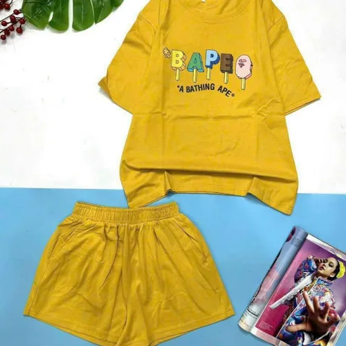 Đồ bộ quần đùi áo tay ngắn in chữ bape