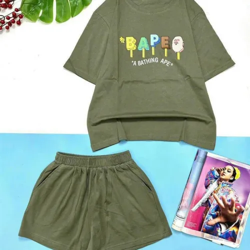 Đồ bộ quần đùi áo tay ngắn in chữ bape