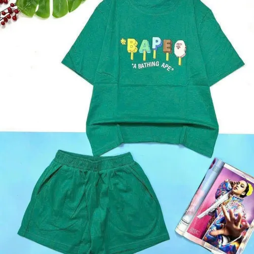Đồ bộ quần đùi áo tay ngắn in chữ bape