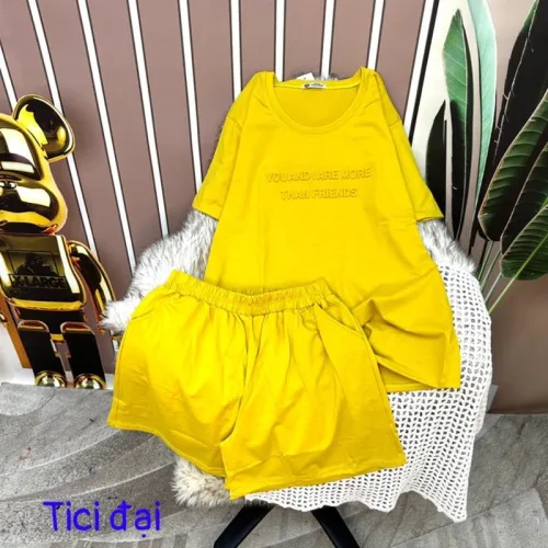 Đồ bộ quần đùi áo tay ngắn in chữ dập nổi form rộng
