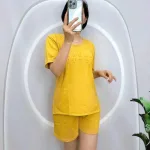 Đồ bộ quần đùi áo tay ngắn in chữ dập nổi form rộng