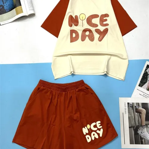 Đồ bộ quần đùi áo tay ngắn in chữ NICE DAY
