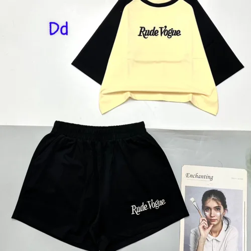 đồ bộ quần đùi áo tay ngắn in chữ nổi