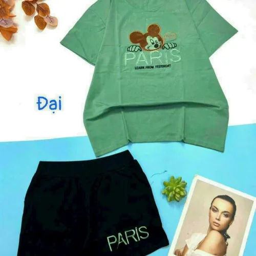 Đồ bộ quần đùi áo tay ngắn in chữ paris form rộng