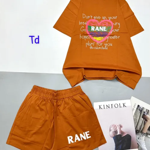 đồ bộ quần đùi áo tay ngắn in chữ RANE
