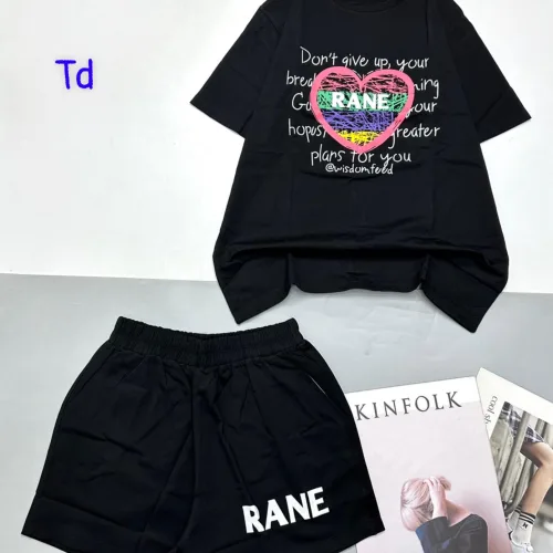 đồ bộ quần đùi áo tay ngắn in chữ RANE