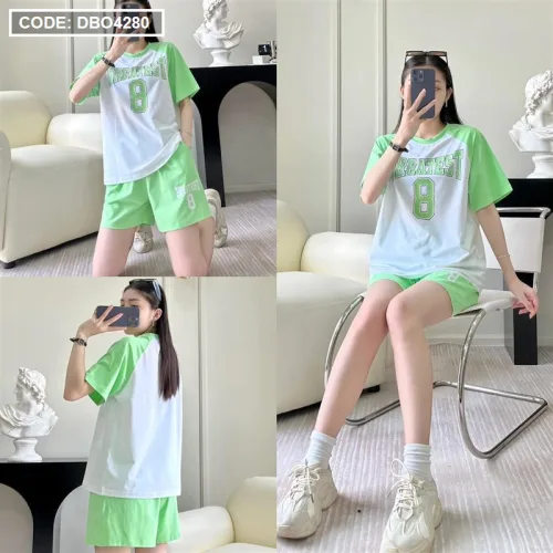 Đồ bộ quần đùi áo tay ngắn in chữ và in số 8