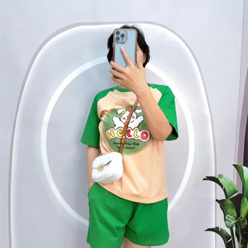 Đồ bộ quần đùi áo tay ngắn in hình