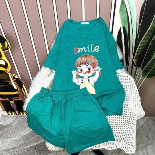 Đồ bộ quần đùi áo tay ngắn in hình bé gái