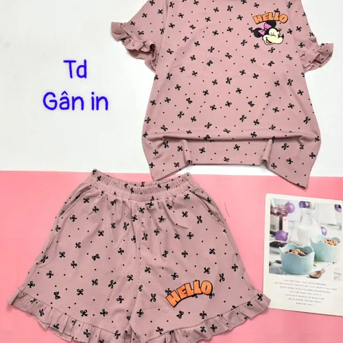 đồ bộ quần đùi áo tay ngắn in hình chuột hello