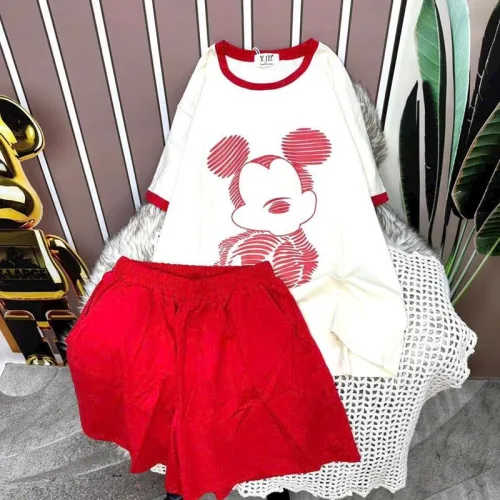 Đồ bộ quần đùi áo tay ngắn in hình chuột mickey