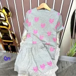 Đồ bộ quần đùi áo tay ngắn in hình đầu mèo