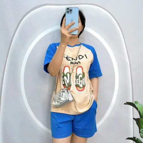 Đồ bộ quần đùi áo tay ngắn in hình đôi dép
