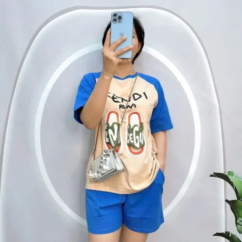 Đồ bộ quần đùi áo tay ngắn in hình đôi dép