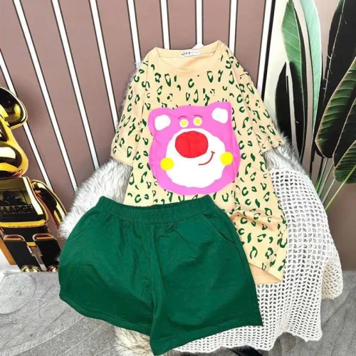 Đồ bộ quần đùi áo tay ngắn in hình gấu hồng