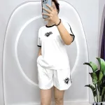 Đồ bộ quần đùi áo tay ngắn in hình trái tim đen