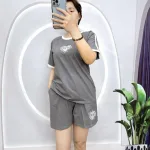 Đồ bộ quần đùi áo tay ngắn in hình trái tim đen