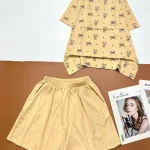 đồ bộ quần đùi áo tay ngắn in nhiều nơ và chữ