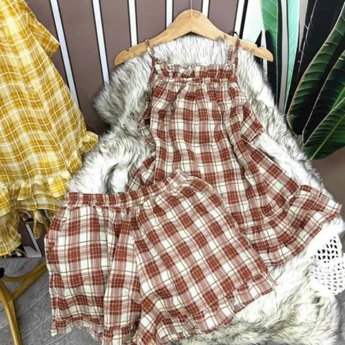 Đồ bộ quần đùi áo yếm dây caro măc nhà
