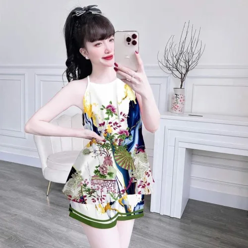 Đồ bộ quần đùi áo yếm dây in hình mặc nhà