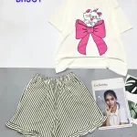 đồ bộ quần đùi bèo sọc áo tay ngắn in mèo nơ