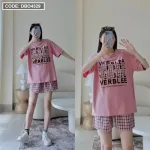 Đồ bộ quần đùi caro áo tay ngắn thuê chữ TAER