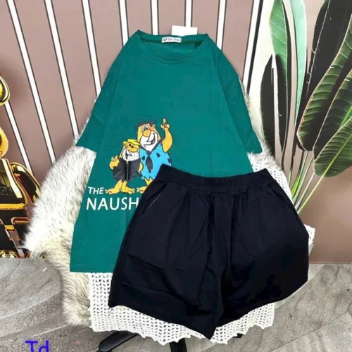Đồ bộ quần đùi đen áo tay ngắn in hình