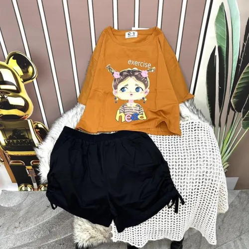 Đồ bộ quần đùi đen rút dây áo crop tay ngắn in hình