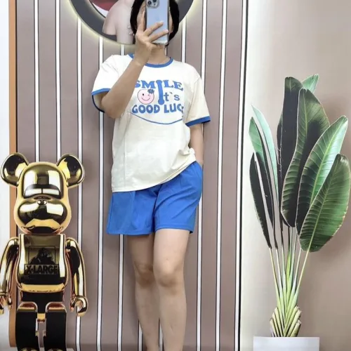 Đồ bộ quần đùi màu áo tay ngắn in chữ
