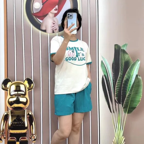 Đồ bộ quần đùi màu áo tay ngắn in chữ