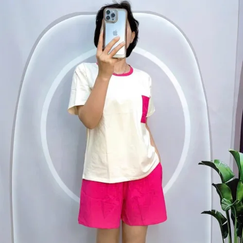 Đồ bộ quần đùi màu áo tay ngắn màu trắng phối túi