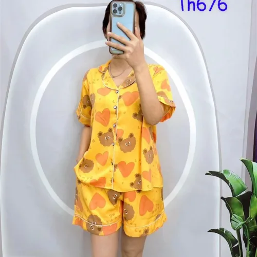 Đồ bộ quần đùi pijama áo tay ngắn cổ bẻ hoạ tiết