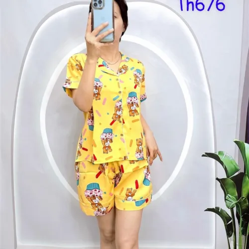Đồ bộ quần đùi pijama áo tay ngắn cổ bẻ hoạ tiết