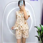 Đồ bộ quần đùi pijama áo tay ngắn cổ bẻ hoạ tiết